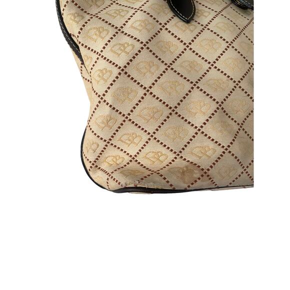 Dooney & Bourke Classic Signature East West Tote Bag - Picture 9 of 12
